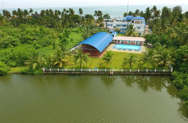 Renai Blue Waters Cherai