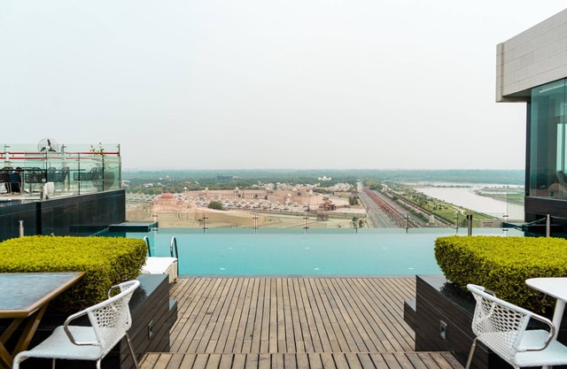 Renaissance Lucknow Hotel