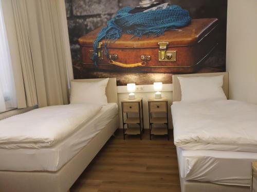 Renatus Apartments