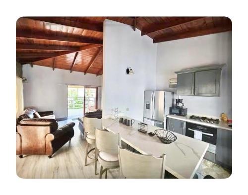 Renicas Cottage