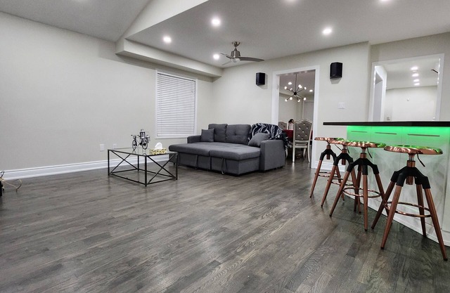Renovated 4-Bed Home with Party Basement in Heart of Mississauga & GTA