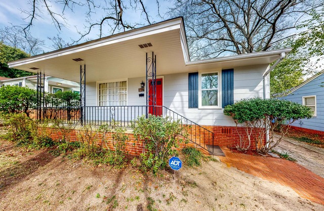 Renovated abode close to downtown with patio, W/D & enclosed yard - dog-friendly