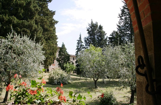 Cinghiale Apt 3bd / 2bt en la antigua granja toscana con piscina compartida