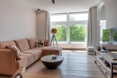 Renovated Art Deco Apartment with Vintage Elements