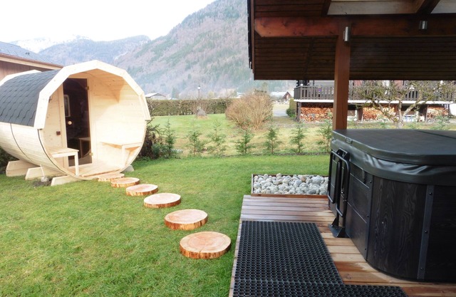 Chalet reformado en la montaña jacuzzi-sauna