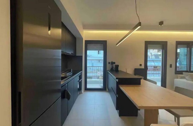 Renovated family friendly condo