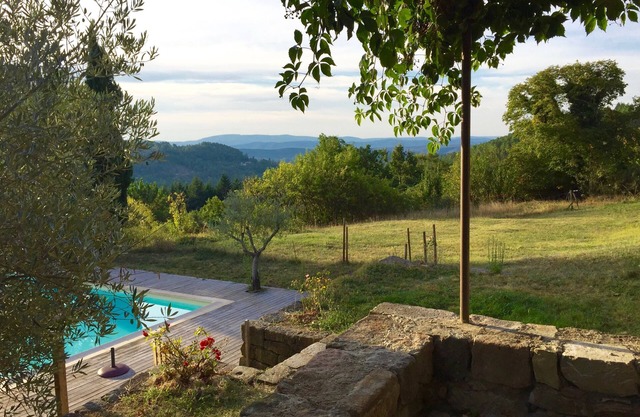 granja reformada del 16, con encanto, al sur de Ardèche