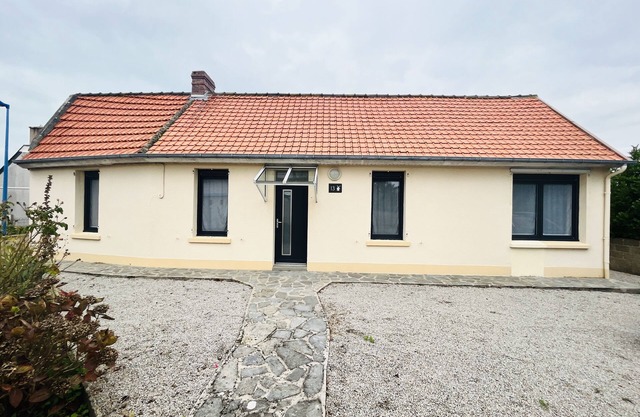 RENOVATED HOUSE WITH SEA VIEW (new)