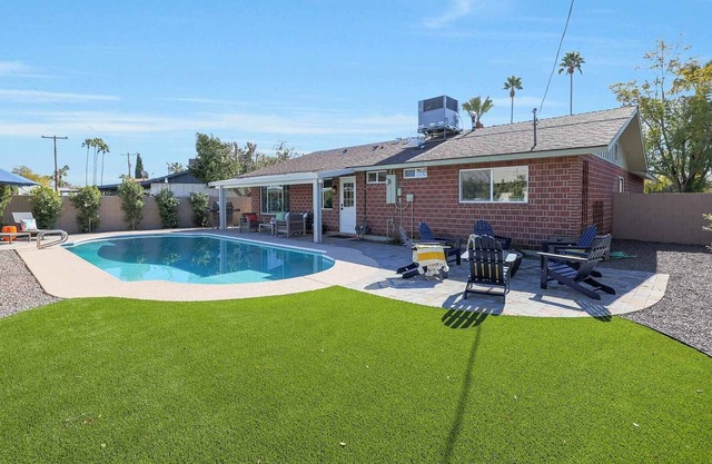 Renovated Home in 2023 with Fantastic Location Close to Old Town.
