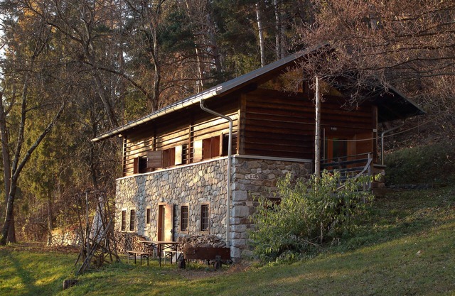 Trentino - Encantadora casa de vacaciones al borde del bosque con chimenea, en plena naturaleza