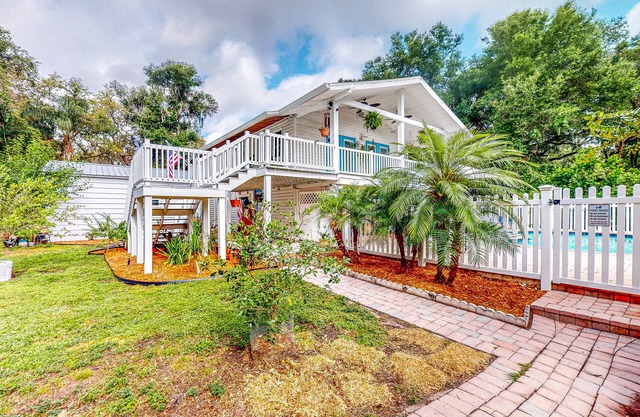 Renovated retreat with pool, firepit, balcony, & bikes - snowbird-friendly