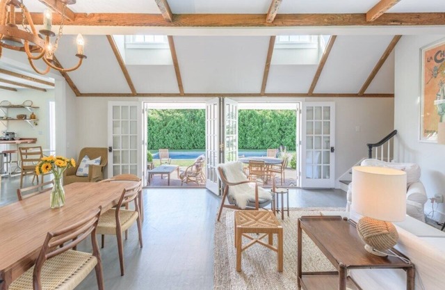 ¡Recién renovado Sag Harbor Village 4 habitaciones con piscina + jeep con pase de playa!