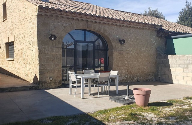 Renovated sheepfold near Pont du Gard and Uzes located in Collias