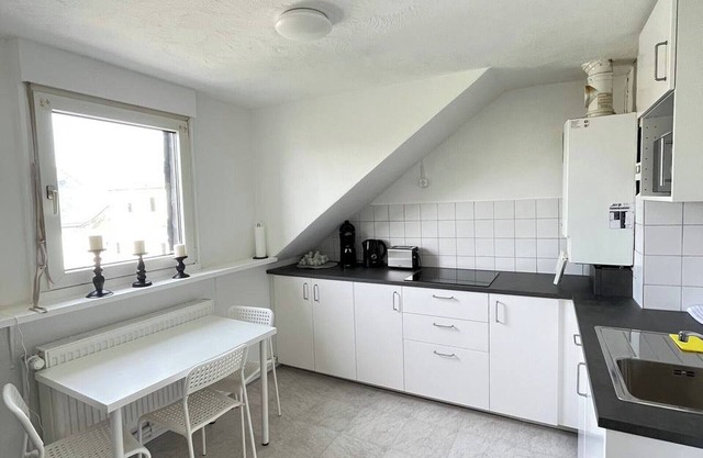 Renovated top floor apartment in Koblenz!