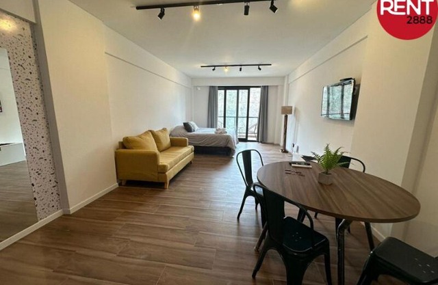 Rent Gaona