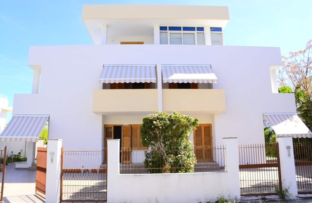Alquilo apartamento en planta baja en RIVABELLA (Gallipoli) a 100m del mar!