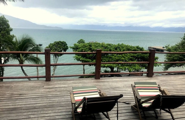 ALQUILO CASA VISTA AL MAR EN ILHABELA !!