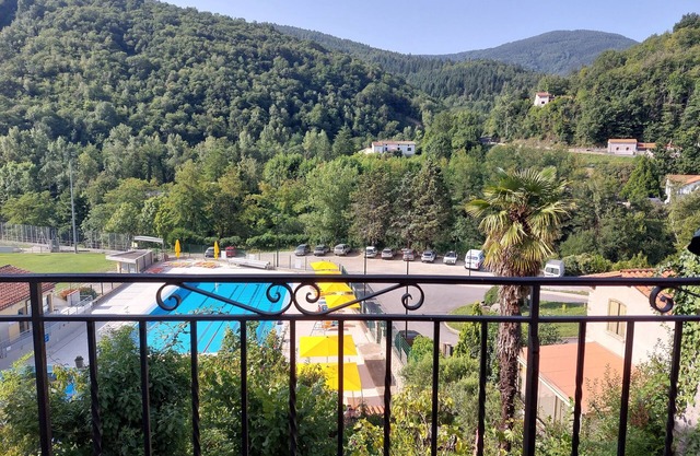 RENT STUDIO PRATS DE MOLLO. 2 PERS. PLUS BEAU VIIAGE DE FRANCE.