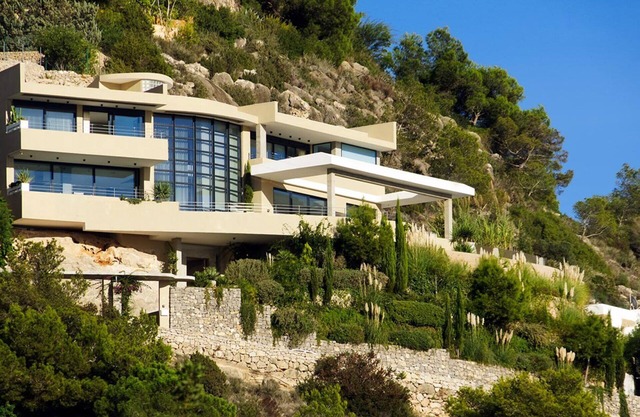 Rent this Luxury Villa with Private Pool, Ibiza Villa 1032