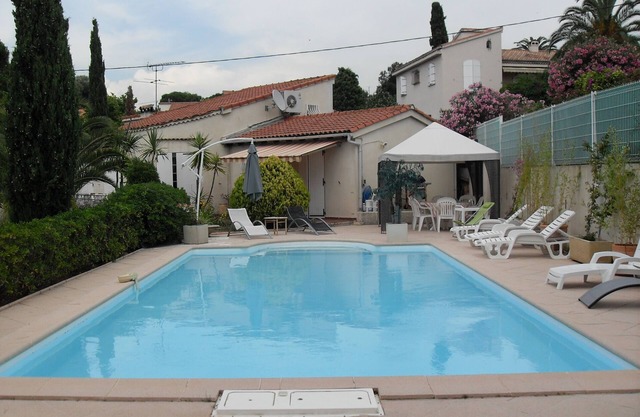 Alquiler villa F4 - capacidad para 8 personas con piscina Córcega del Sur