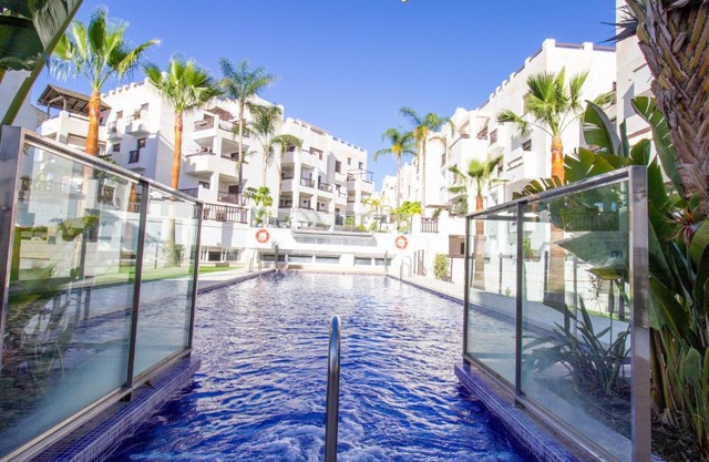 RentitSpain Apartamento Oasis de Salobreña Gym y Balcón