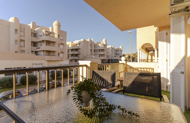 RentitSpain: Almerimar Moderno, puerto y playa