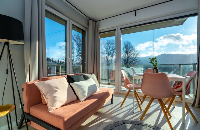 RentPlanet - Apartamenty Izerska