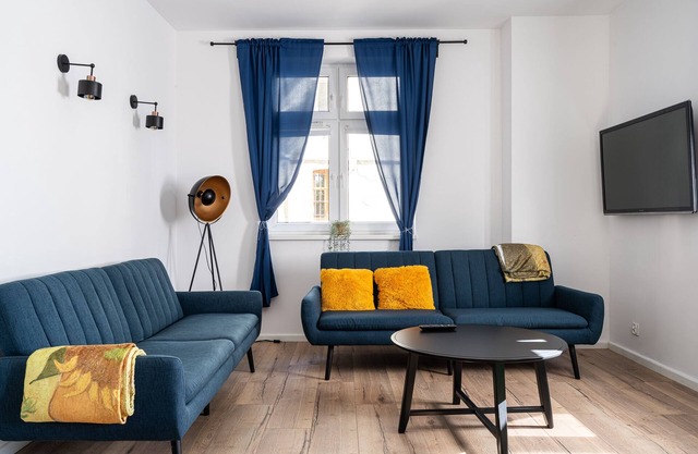 RentPlanet - Apartamenty Cybulskiego