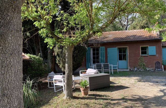 Repos et Balade au Pied de la Sainte Victoire