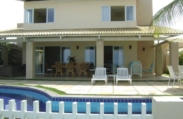CRIANZA Y CONFORT EN EL MAR PIRANGI BEACH - 07 SUITES