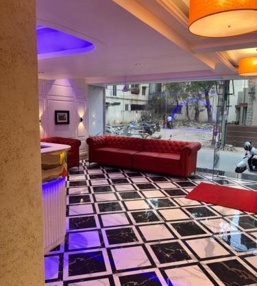 Reside Inn Grand