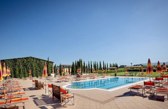 Residence con piscina a Vada A.C WIFI