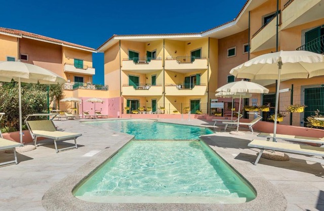 Residence con piscina a Santa Teresa di Gallura