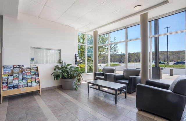 Residence & Conference Centre - Niagara-on-the-Lake