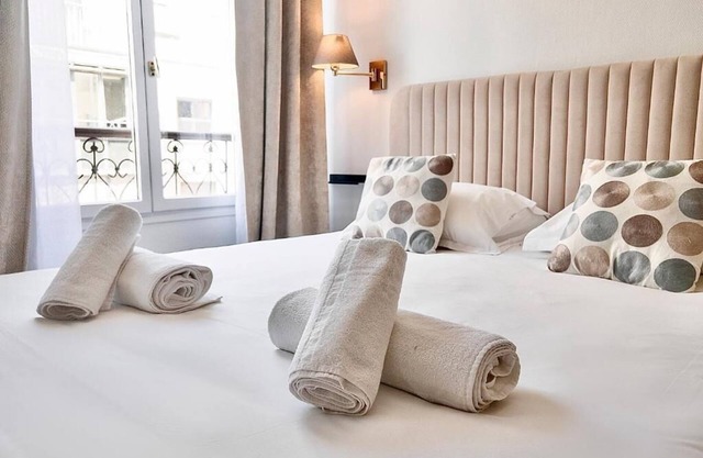 RESIDENCE DES HALLES - APPARTHOTEL