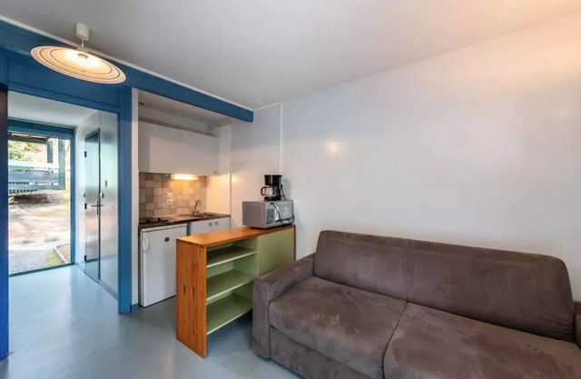 Residence Domaine Les Cavales - Studio 3 people with covered balcony