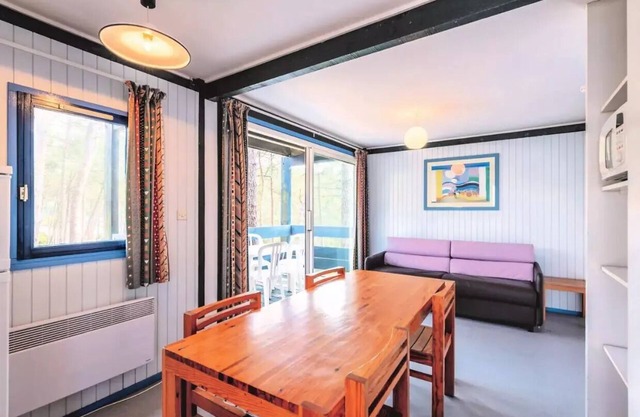 Residence Domaine Les Cavales - Studio 2 people with covered balcony
