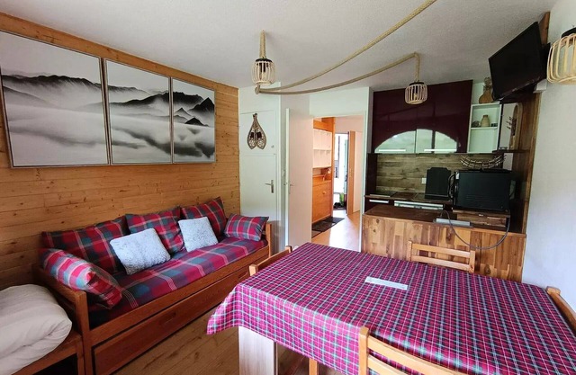 Residence Ferme D'augustin - Building C - Fully renovated apartment - Wifi - Full South - On the slopes - Parking.