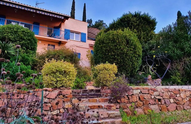 Residence Rq000-03-roquebrune Sur Argens - ROQUEBRUNE ON ARGENS Air-conditioned villa 5 rooms 8 beds Private pool