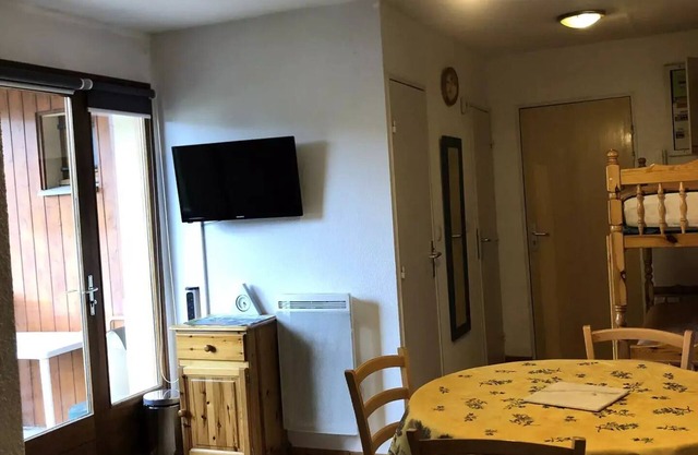 Residence Les Seolanes - 2 Rooms for 5 People