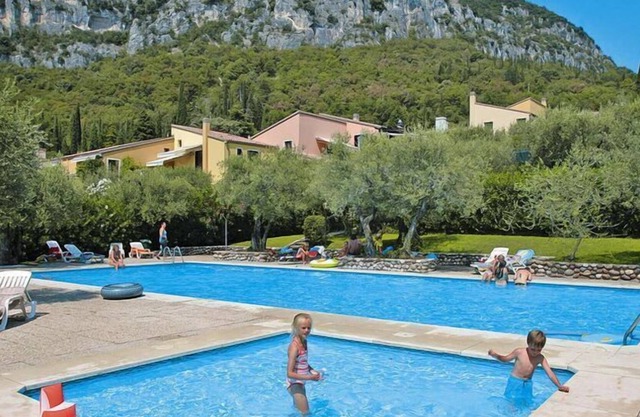 Residencia Pratone, Garda