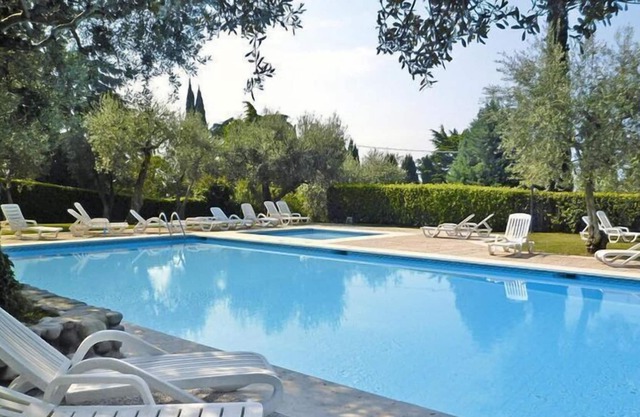 Residencia Pratone, Garda