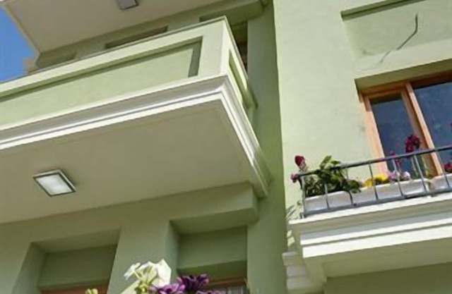 Residence Suites Hotel