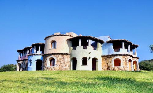 Residence with private beach in Marinella