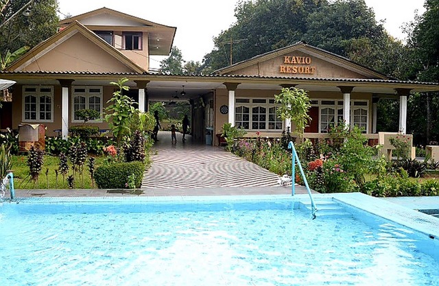 Residences by RedDoorz near Taman Safari