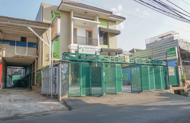 Residences by RedDoorz near Kemang Square