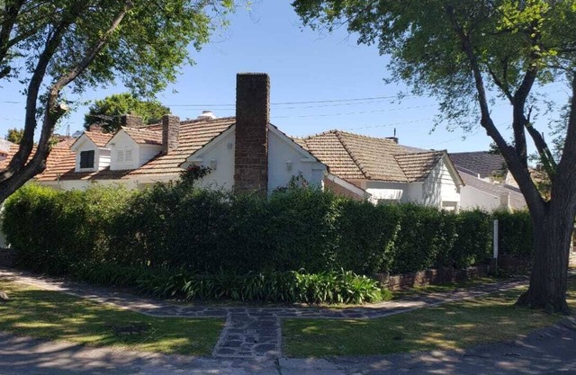 Residencia familiar en Los Troncos