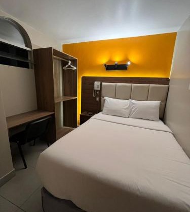 Residencial Alfa Hotel