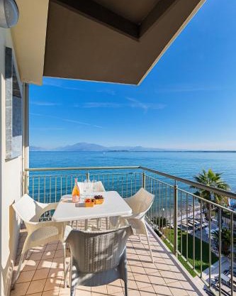Residenza Miralago by Wonderful Italy