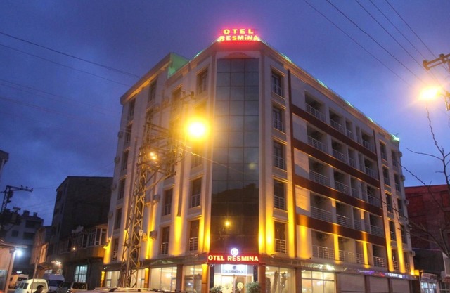 Resmina Hotel